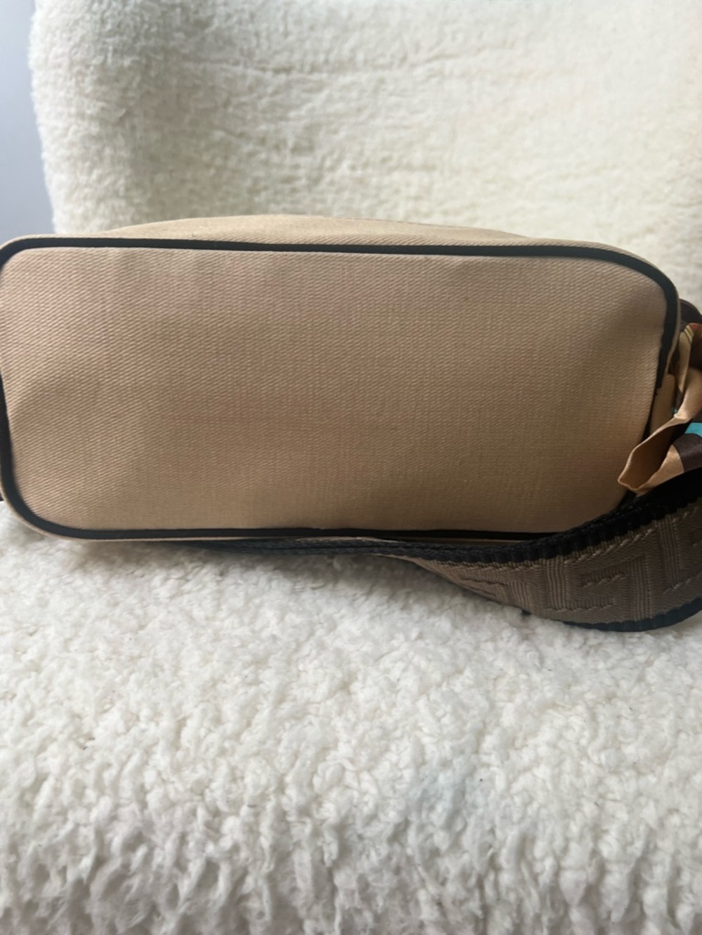 Rare Burberry Upcycled Canvas Beauty Bag to Crossbody Purse - Picture 6 of 10